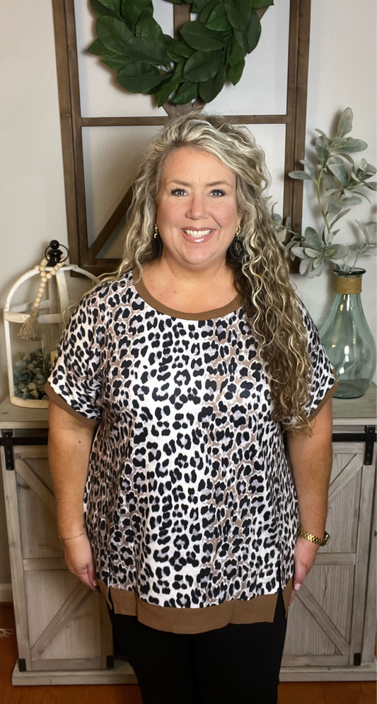 Leopard short sleeve plus top